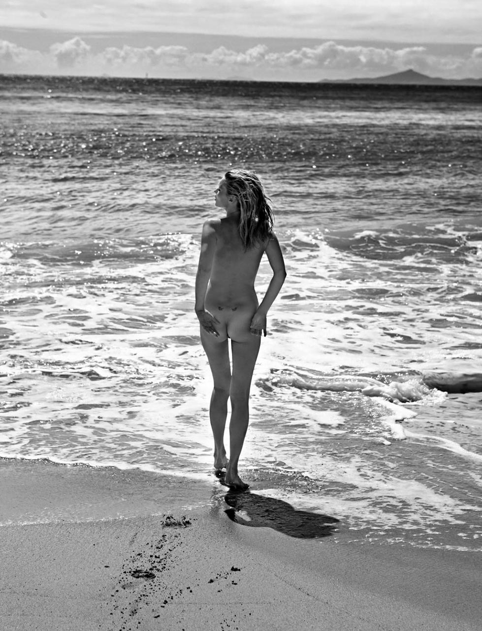 Kate Moss Nude Bush And Tits — Full Frontal Nudity Scandal Planet