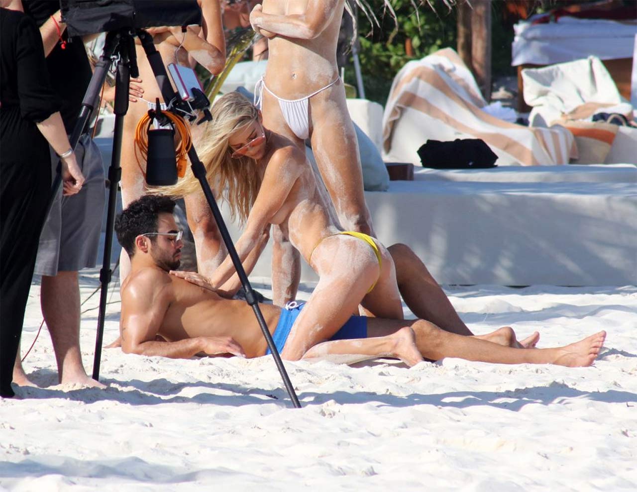 Sandy Danielle Knudson Nude Tits On The Set — Milos Raonic S Girlfriend Is Sexy Scandal Planet