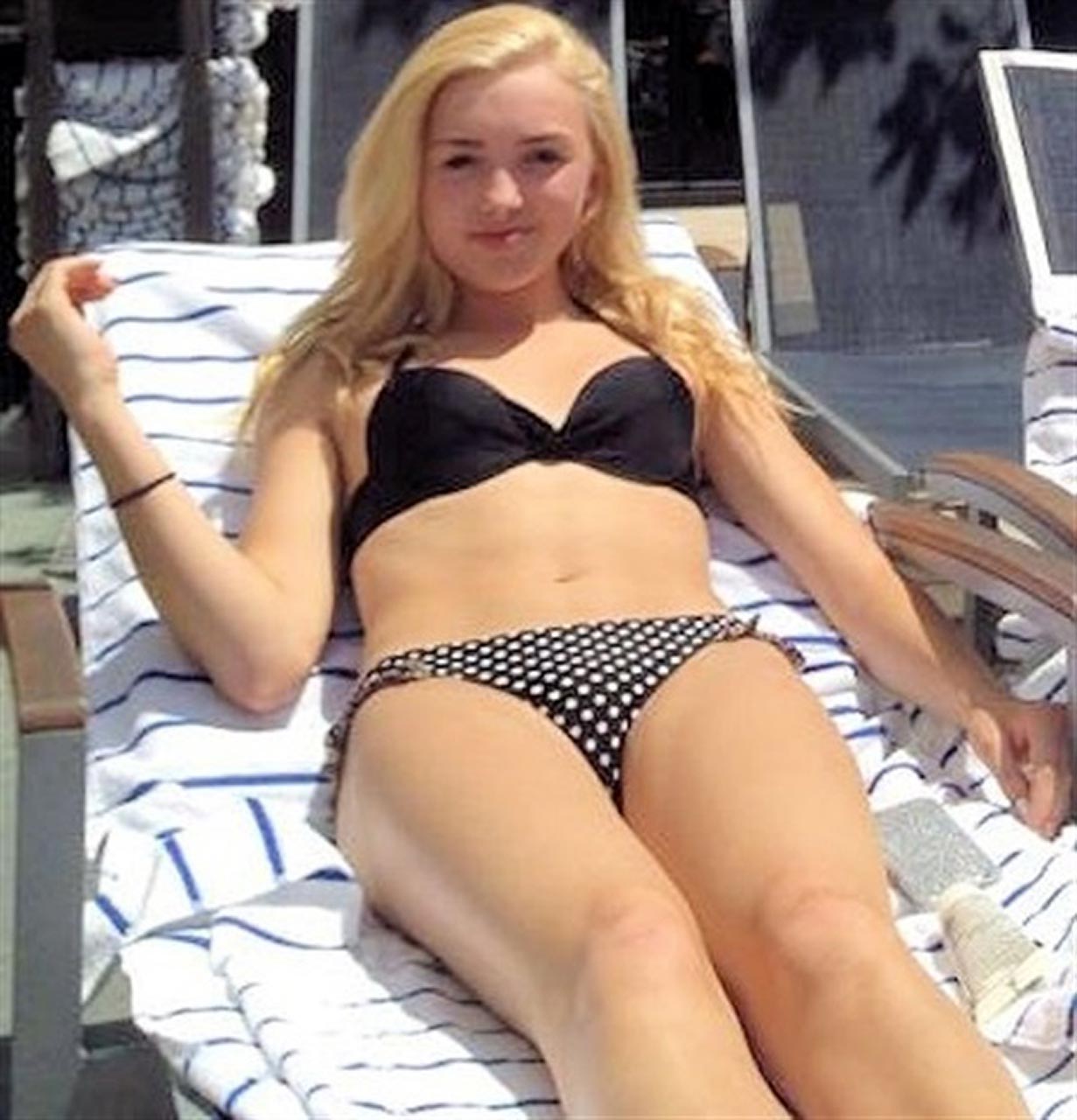 Peyton List Nude Tits And Bikini Sexy Photos Scandal Planet