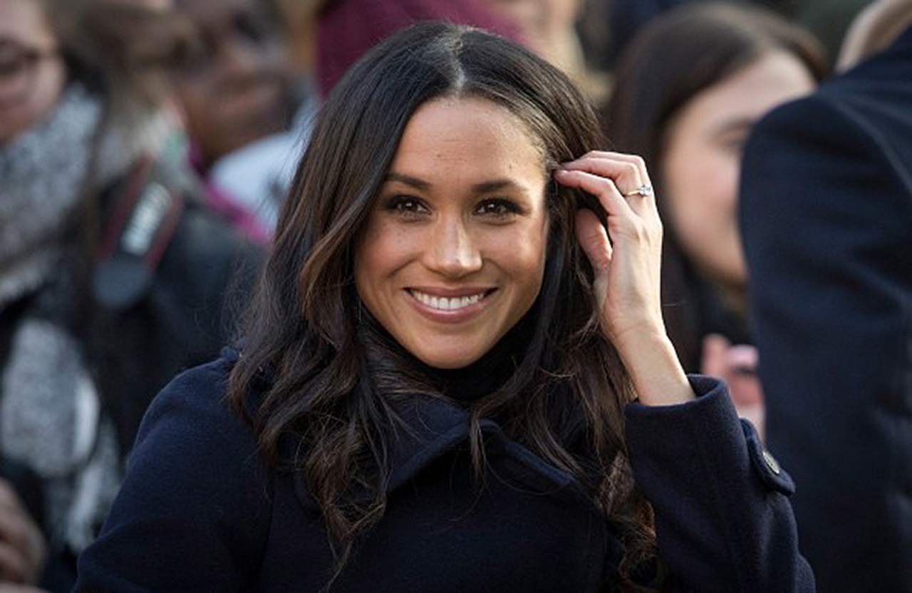 MEZTELEN KÉPEK SZIVÁROGTAK KI MEGHAN MARKLE-RÓL