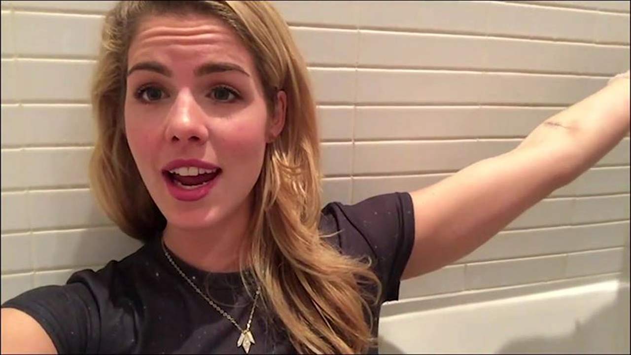 Green Arrow Girls Porn - Emily Bett Rickards NUDE LEAKED Pussy Pics â€” Arrow Star Is Wet !