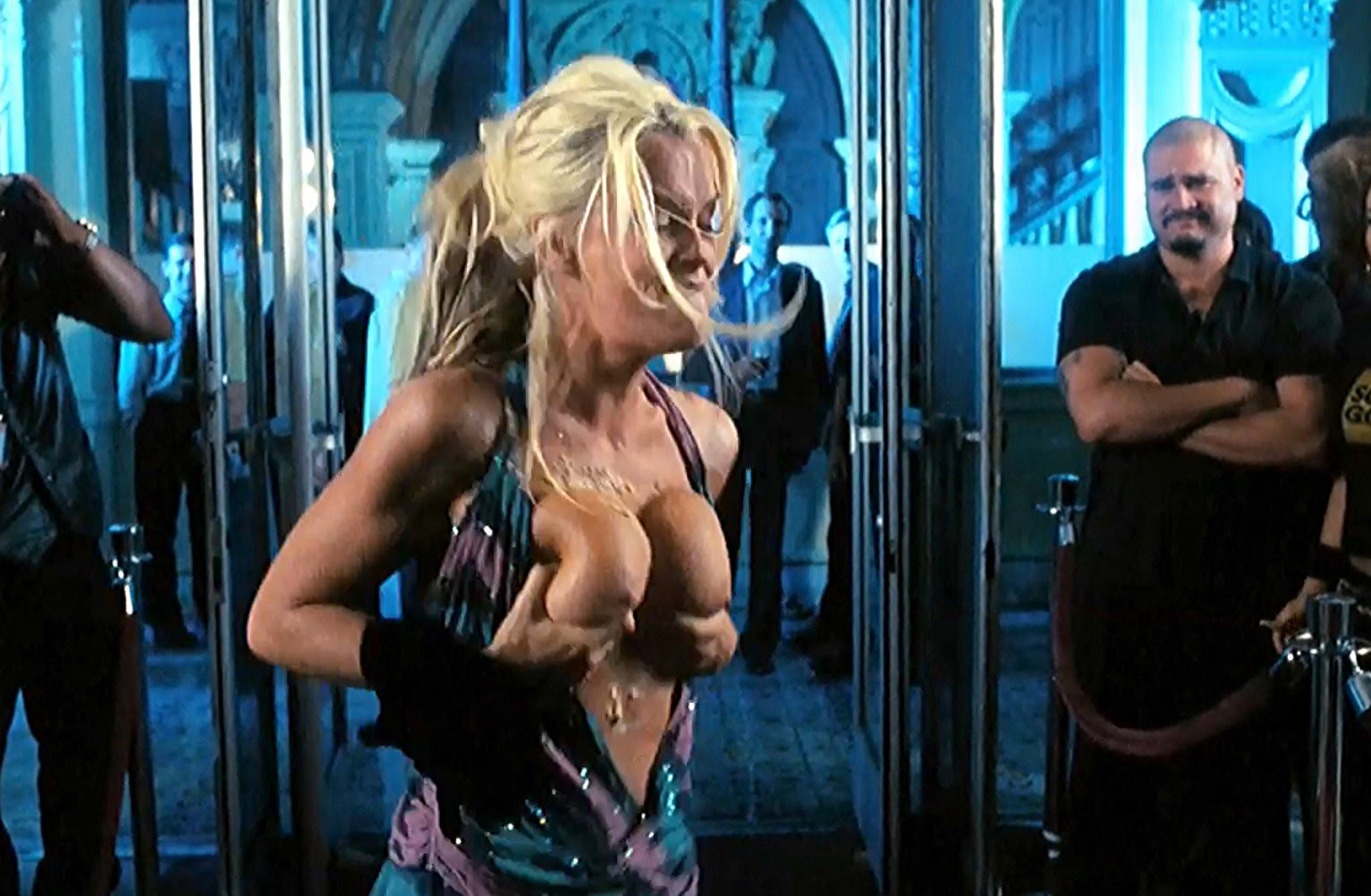 Jenny Mccarthy Blowjob - Jenny McCarthy Nude Boobs In Dirty Love Movie - FREE VIDEO