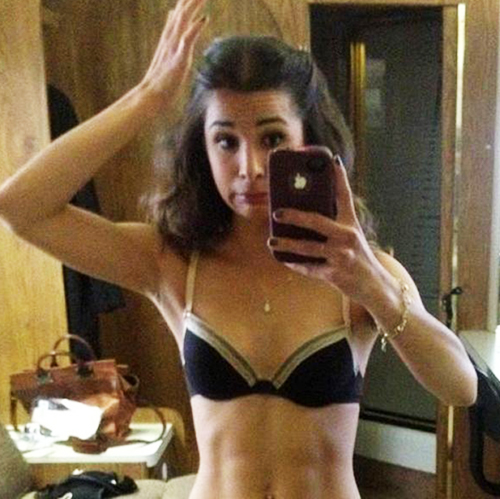 There’s Josie Loren nude private pics from her iCloud