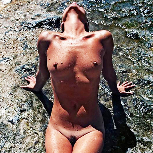 Kate Nude Bush & Tits Full Frontal Nudity ! - Scandal