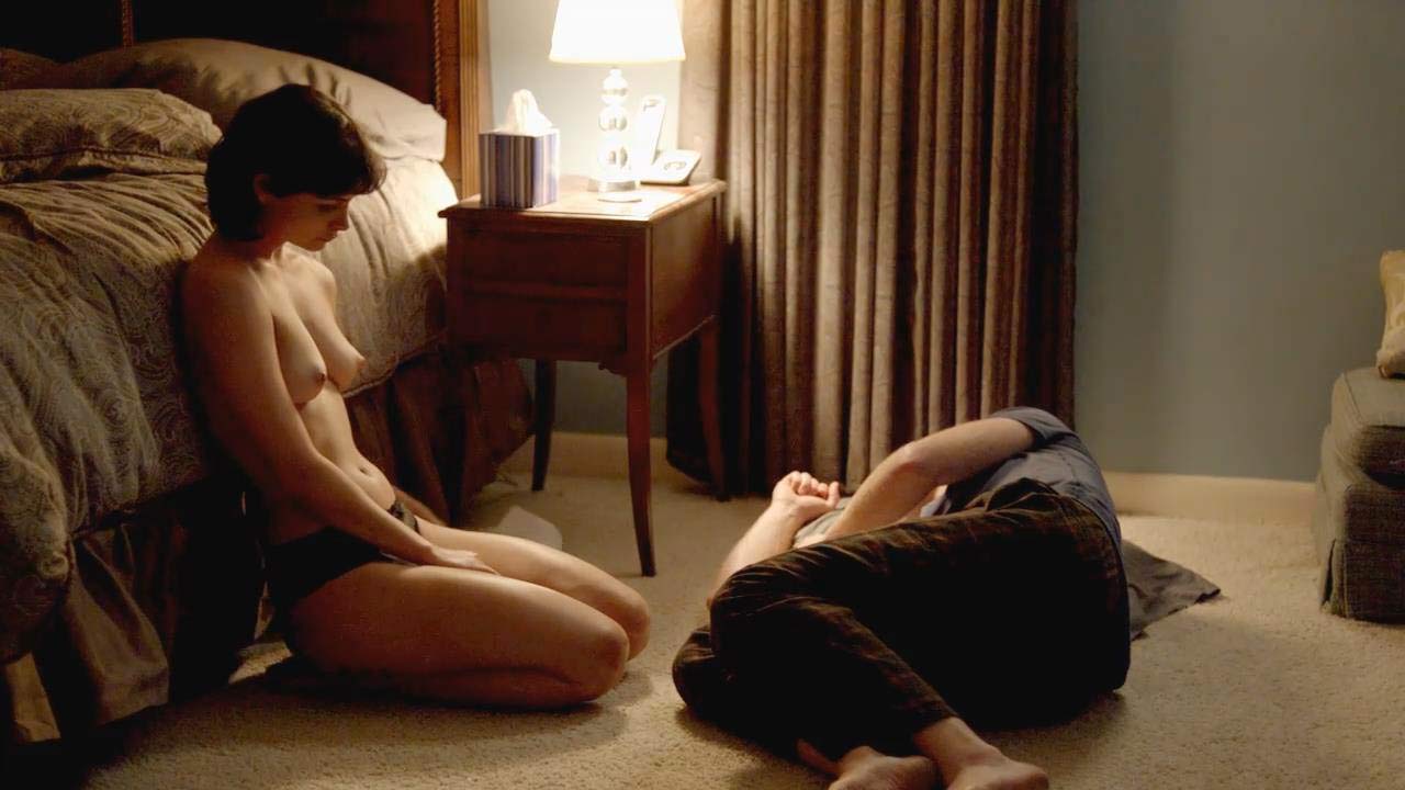 Morena Baccarin Topless Scene In Homeland Series Scandal Planet