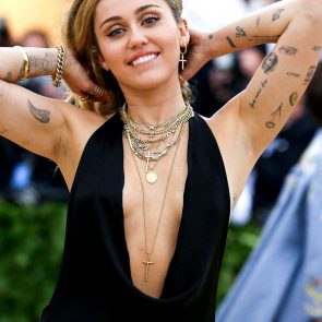 Miley Cyrus Nude Leaked Pics and Real PORN [2020 UPDATE] 108