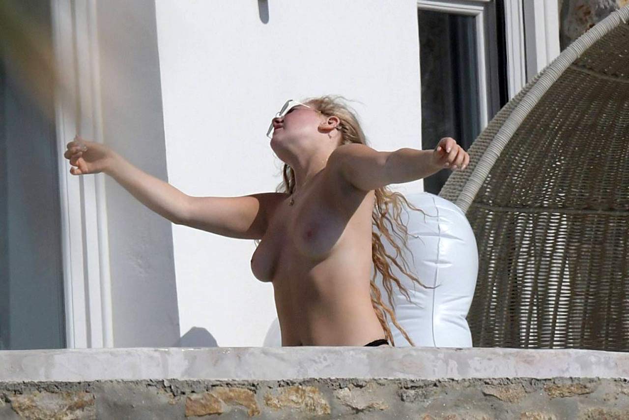 English Star Ellie Hemmings Nude Tits In Mykonos Scandal Planet
