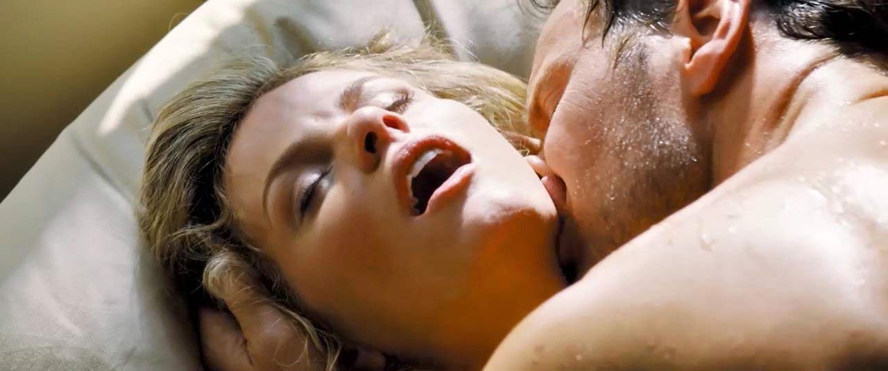 1280px x 536px - Brooklyn Decker Sex Scene from 'Stretch' - Scandal Planet