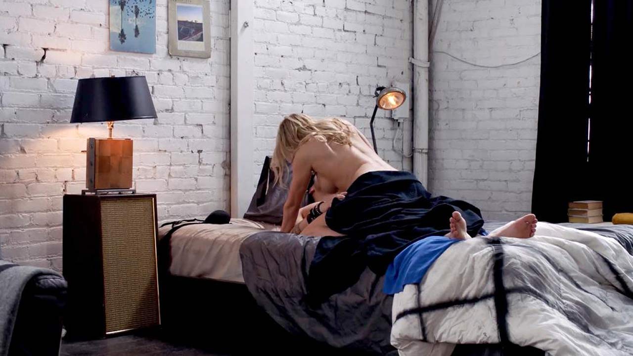 Lauren Compton Nude Sex Scene From Superhigh Scandal