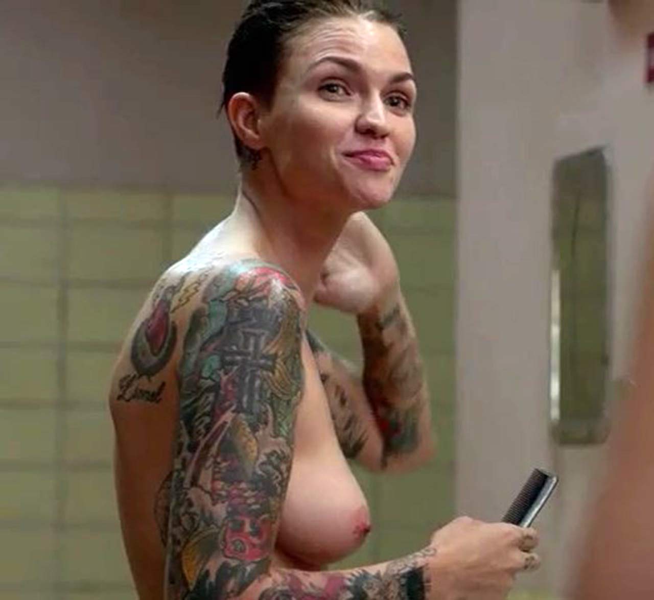 Lesbian Actress Ruby Rose Nude Photos Scandal Planet 42640 T