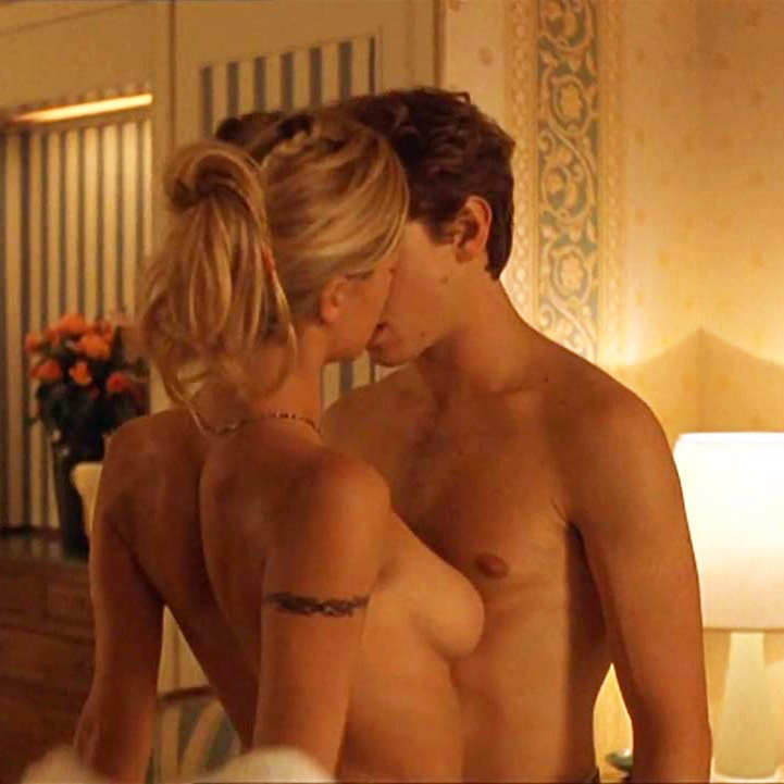 Michelle Hunziker Nude Sex Scene In Voglio Stare Sott