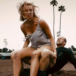 Huge pussy squirted Slut jizzed on
