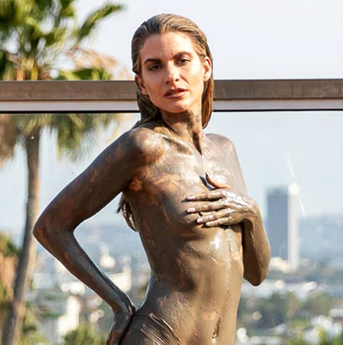 Rachel Mccord Topless In Mud Photo Shooting Scandal Planet 