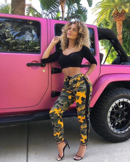Jena Frumes Nude LEAKED & Topless Instagram Pics 15