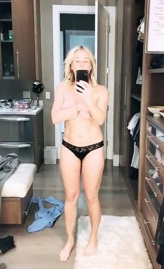 Hot chelsea handler nude leaked pics