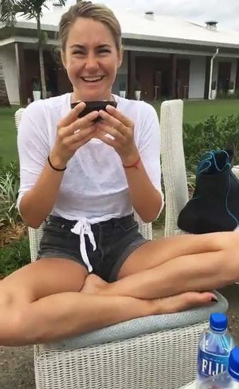 Shailene Woodley Nude Pics and Sex Scenes Compilation 69