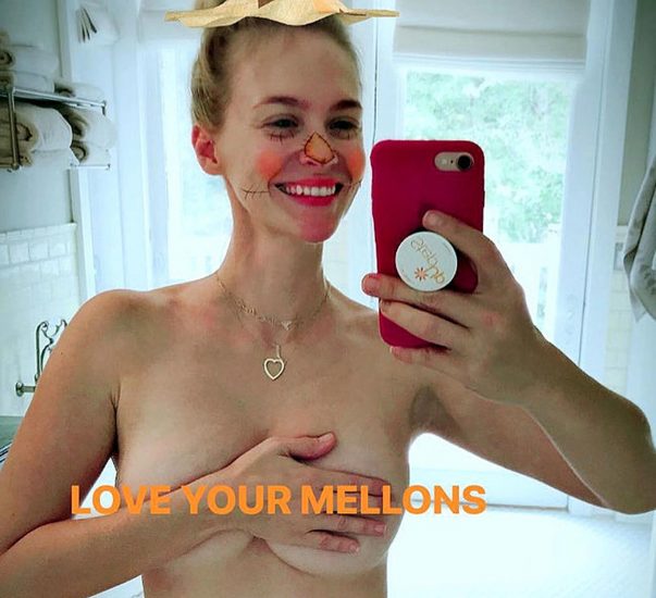 January Jones Nude Pics & LEAKED Porn + Topless Scenes 8