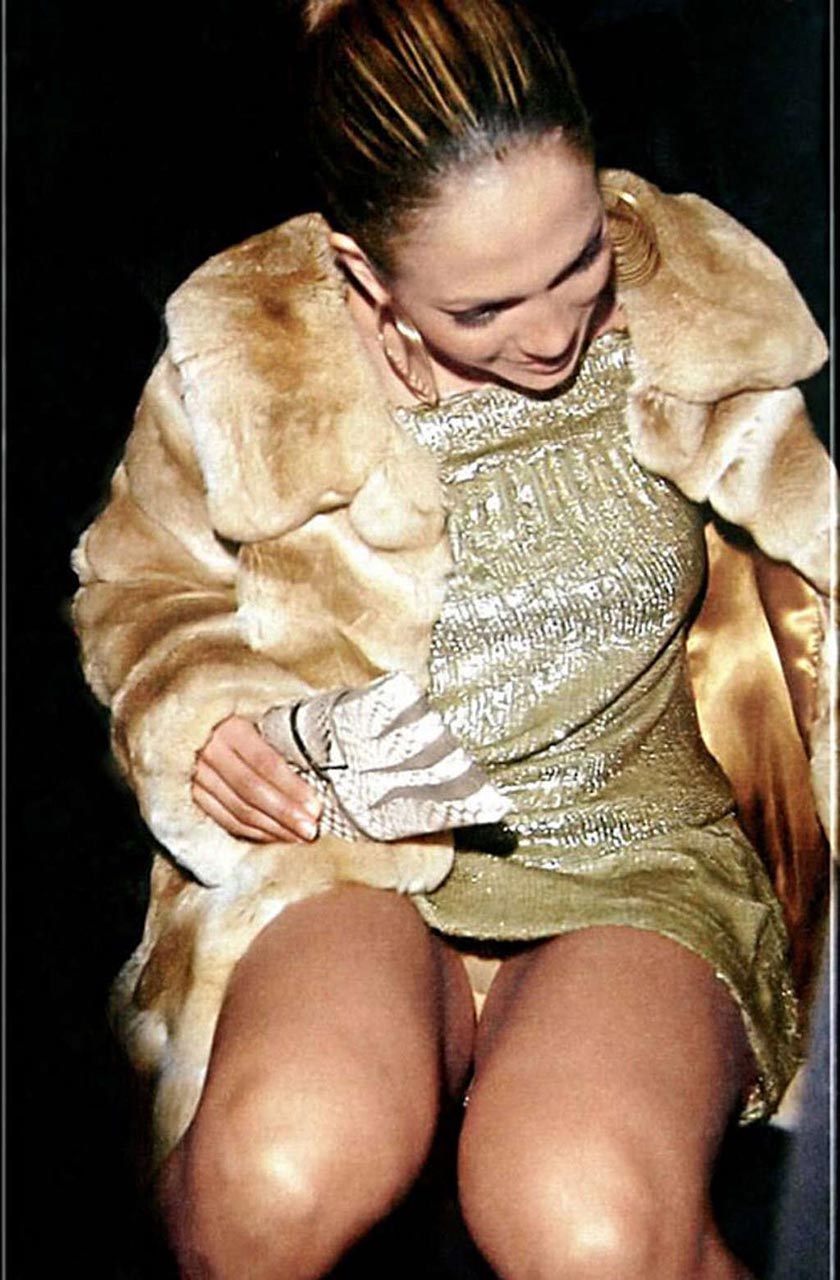 Jennifer Lopez Pussy and Up-skirts.