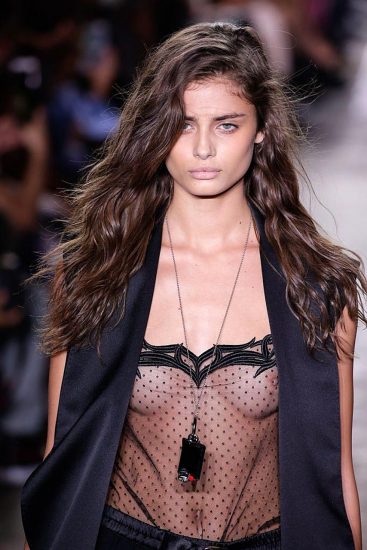 Taylor Hill Nude & Topless Photos And PORN Video - Scandal Planet