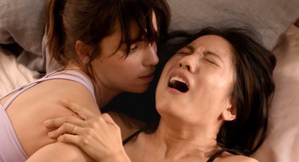 Constance Wu And Angela Trimbur Lesbian Fingering In The Feels Scandal Planet