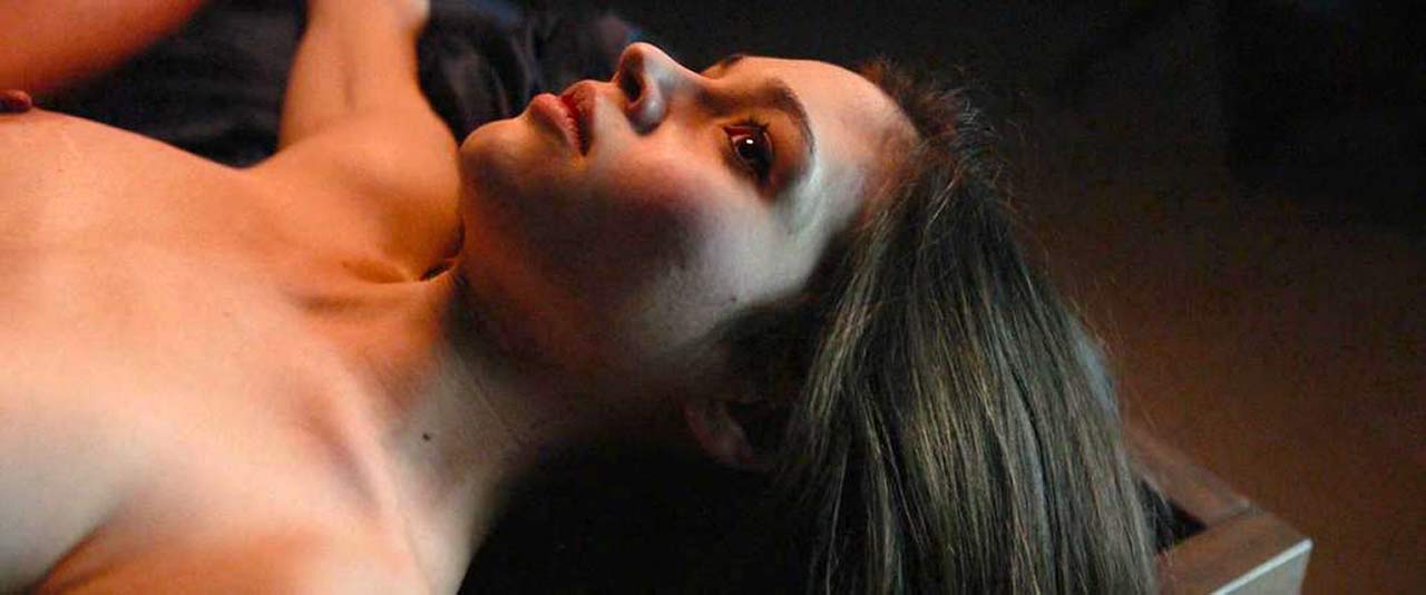 1280px x 534px - India Eisley Nude Scenes Compilation from 'Look Away ...