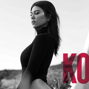 Kourtney Kardashian Nude – 2021 ULTIMATE Collection 31