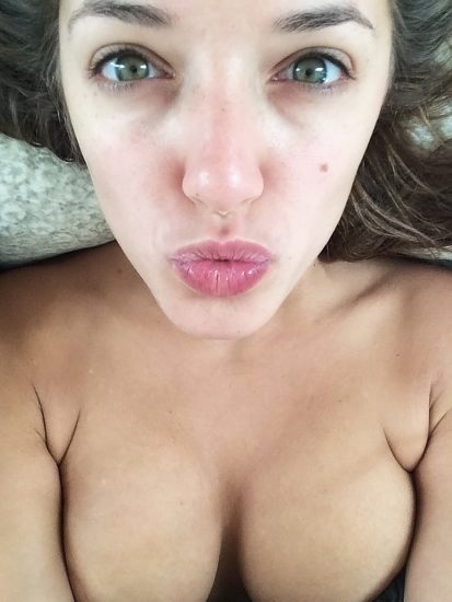 Alyssa Arce topless