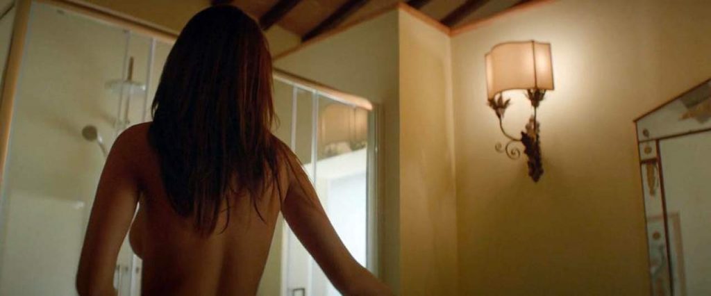 Emily Ratajkowski Sex Scenes From Welcome Home Scandal Planet