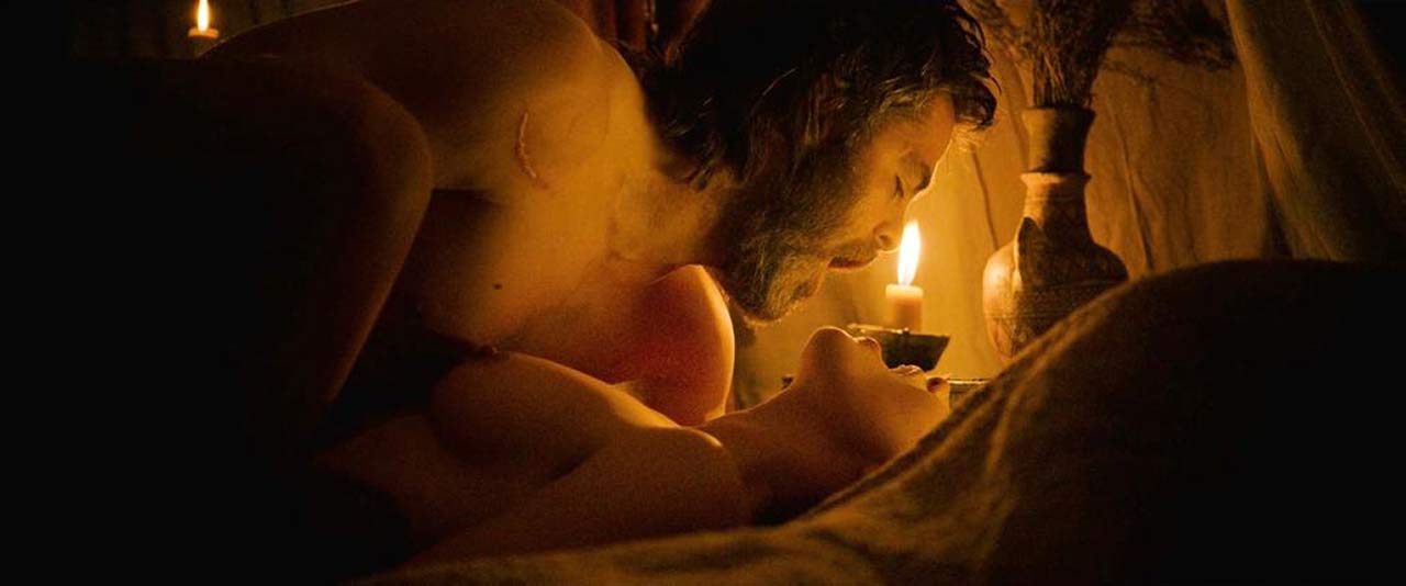 Florence Pugh Nude Sex Scene From Outlaw King Scandal Planet