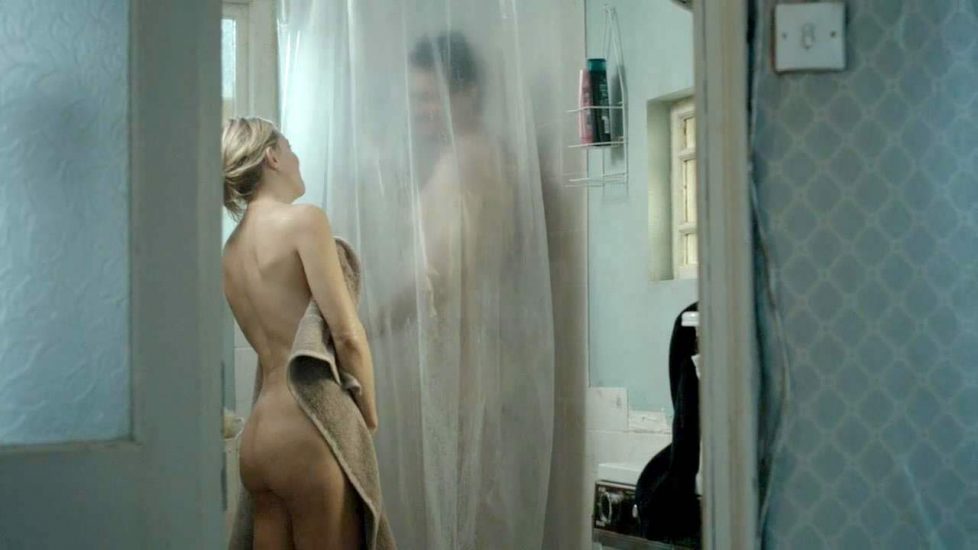 Kate Hudson nude shower