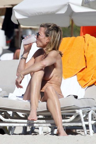 Claire Chazal Nude Saggy Tit