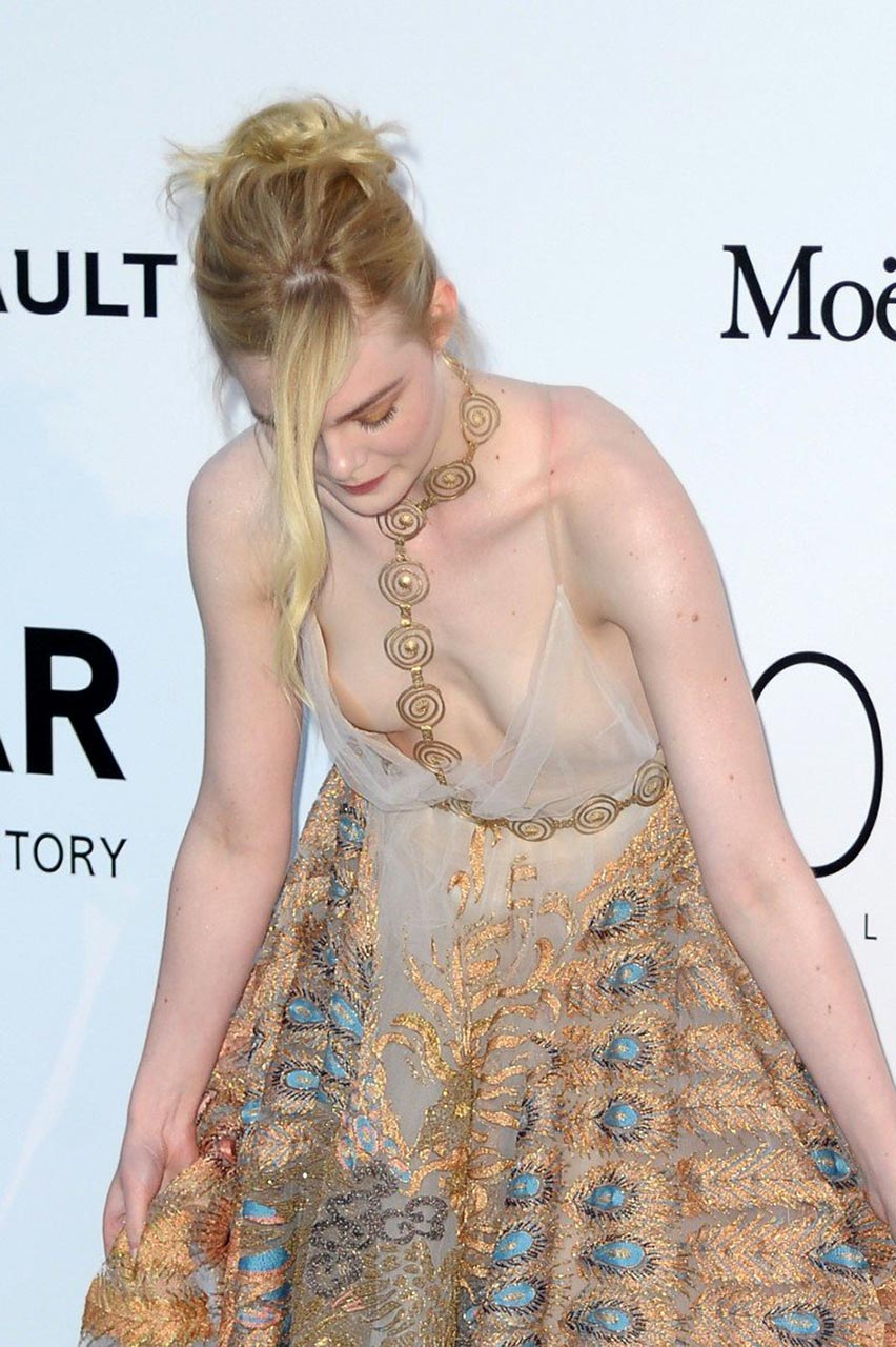 Elle Fanning Pussy - Elle Fanning Nip Slip and Upskirt Collection - Scandal Planet