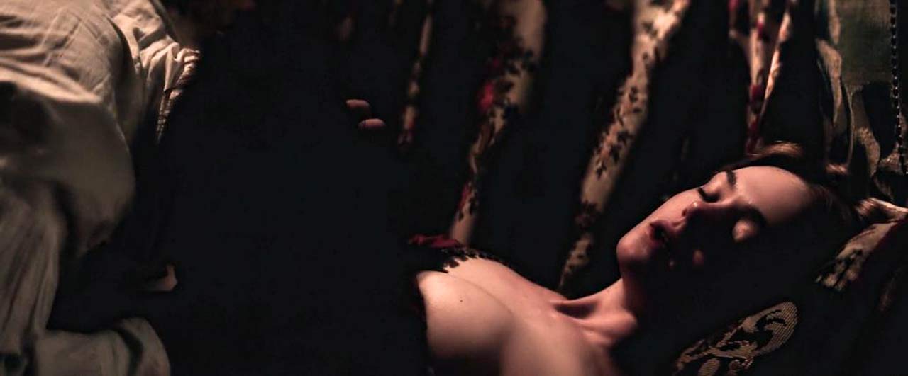 Elle Fanning Sex Scene In Mary Shelley Scandal Planet 