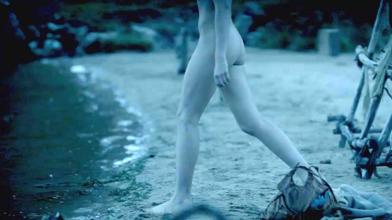 Gaia Weiss Nude Scene From Vikings Scandal Planet