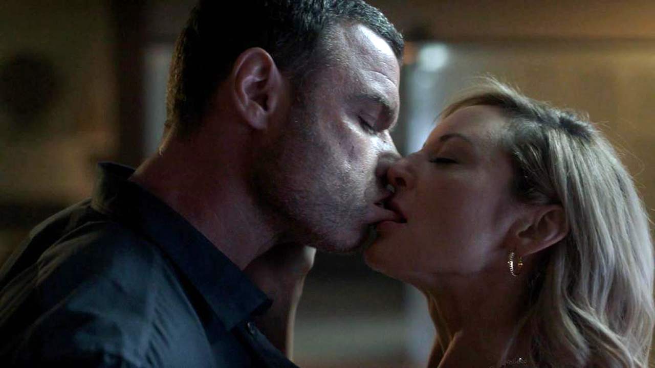 Lolas Porn Forced Sex - Lola Glaudini Sex in the Kitchen from 'Ray Donovan ...