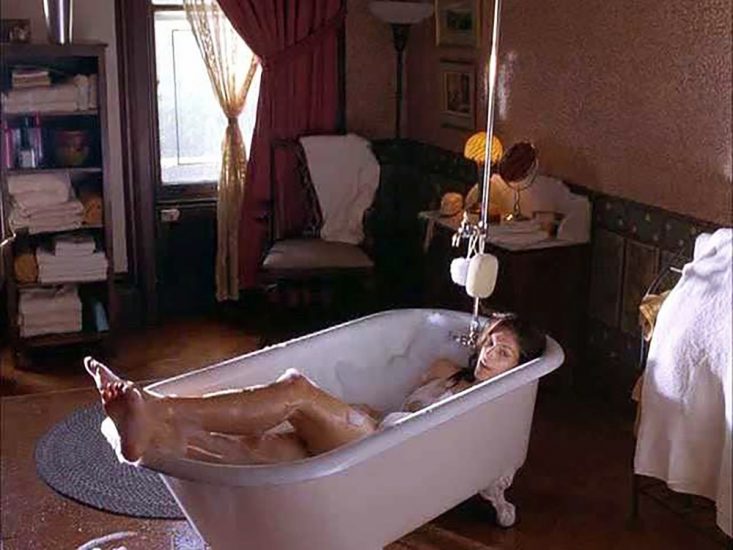 Cindy Crawford nude sexy