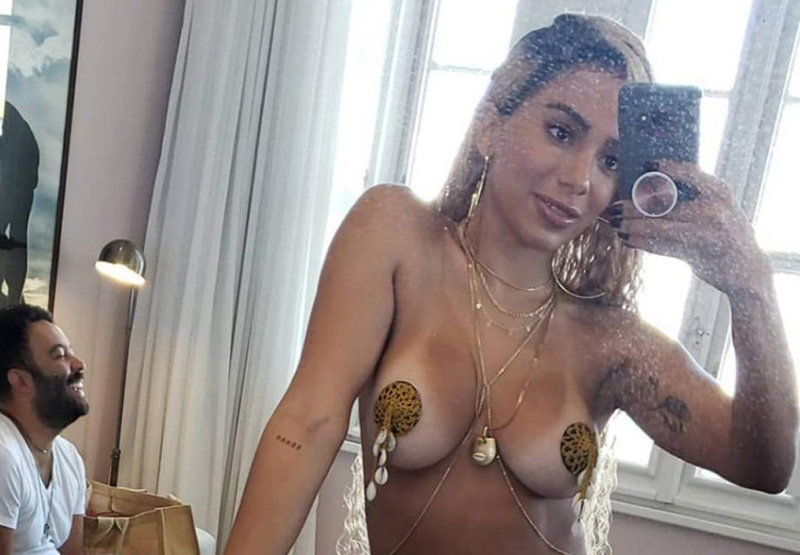 Check out the Brazilian singer Anitta nude and hot ass pics, nip slips and ...