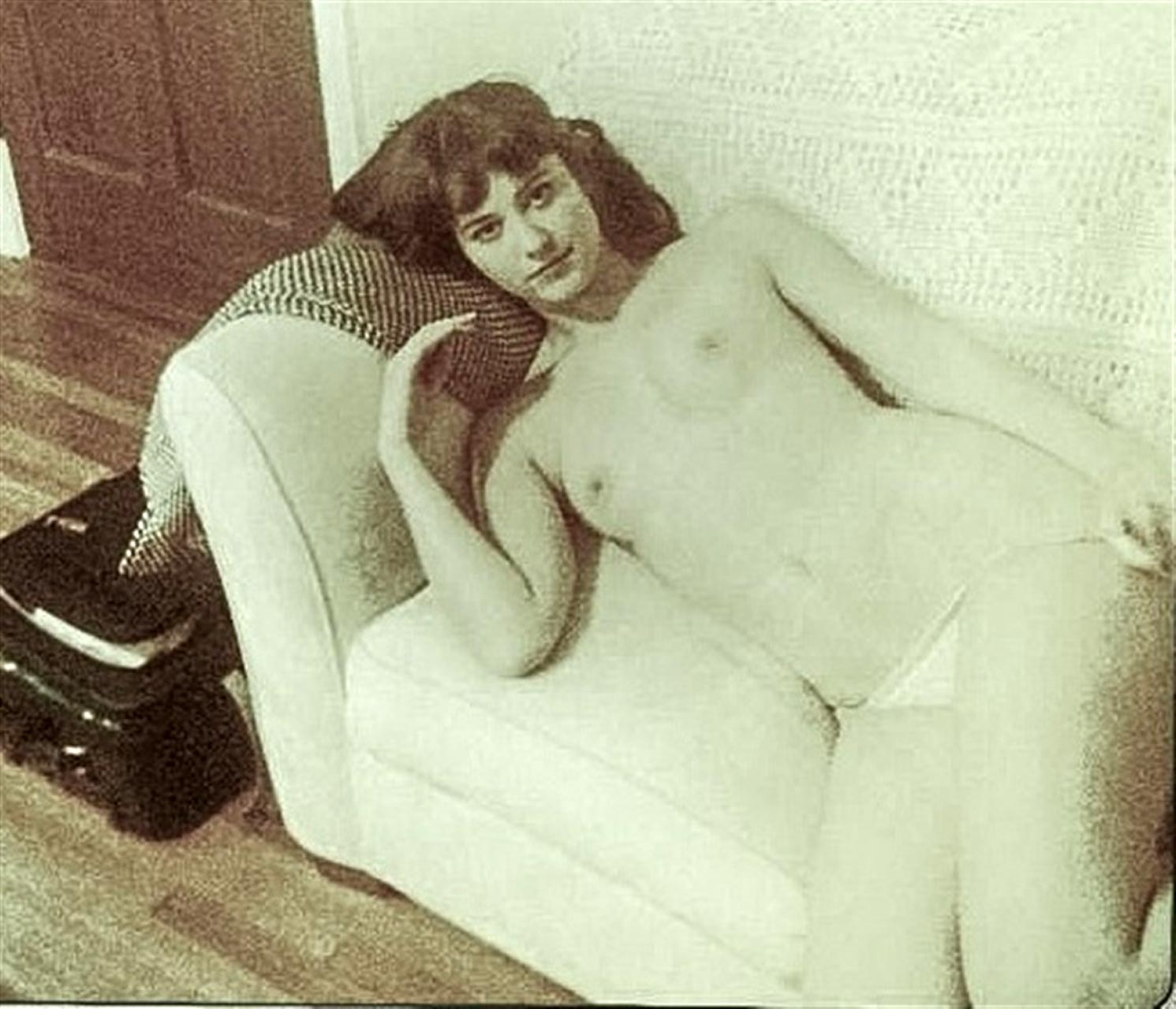 Mary Elizabeth Winstead Nude Leaked Pics And Sex Scenes