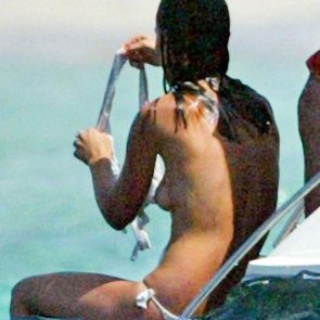 Pippa Middleton Nude Bikini Pics From Caribbean Islands Scandal Planet