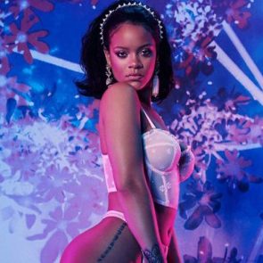 Rihanna Nude Leaks and PORN Sex Tape [2020 NEWS] 62