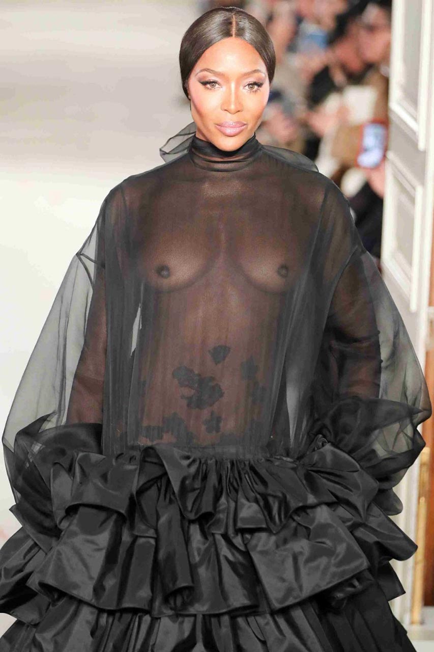 Naomi Campbell See Through At Paris Fashion Week Scandal