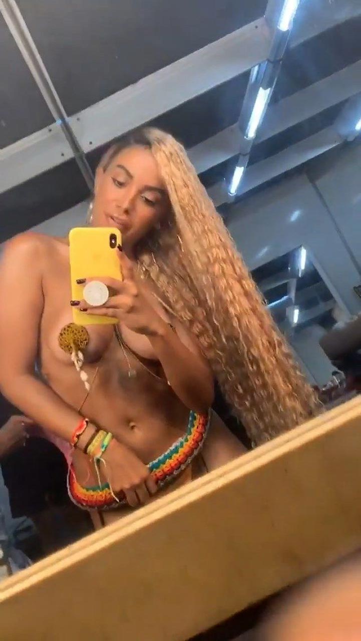 Anitta Nude For Her Music Video Scandal Planet 