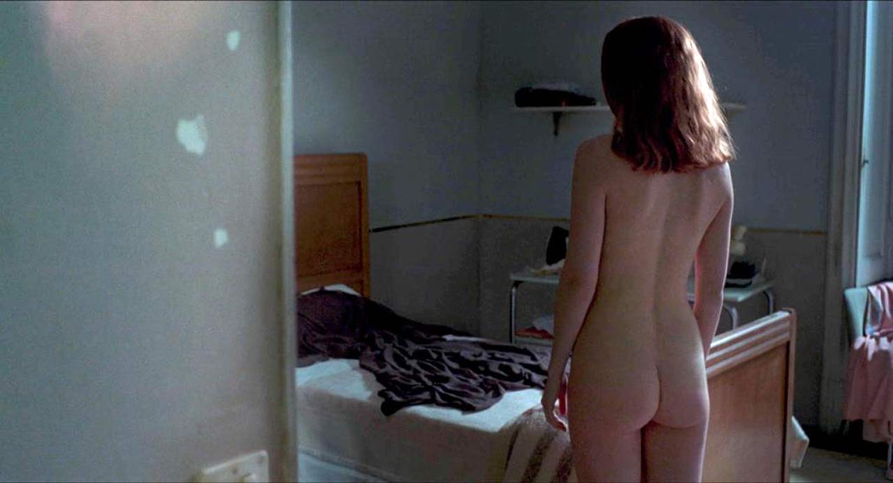 Check out new Dakota Johnson naked scene from 'Suspiria', where y...