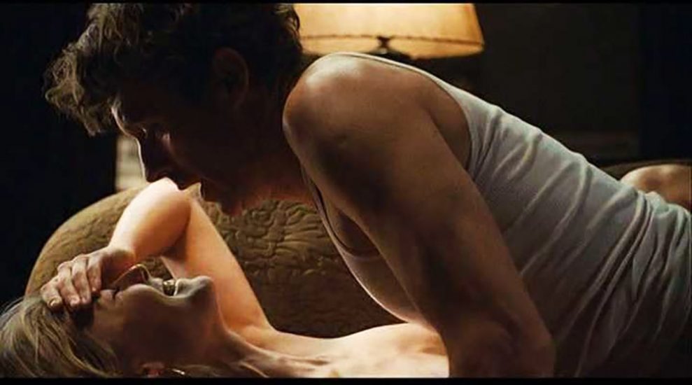 Rosamund Pike hot in sex video