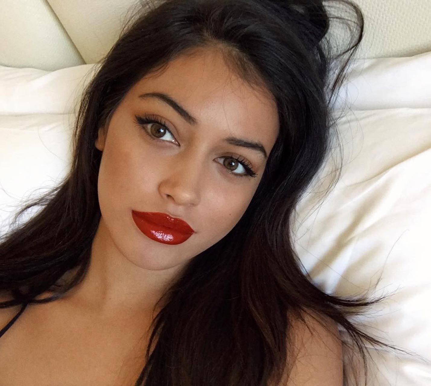 Cindy Kimberly Nude And Sexy Photos Scandal Planet