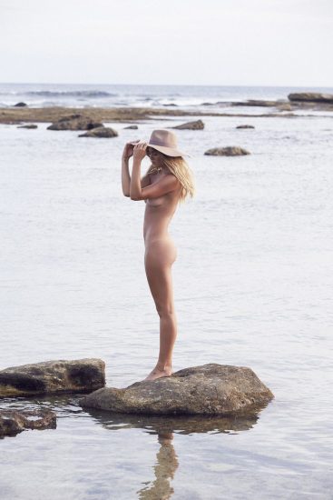 sex Nude outdoor