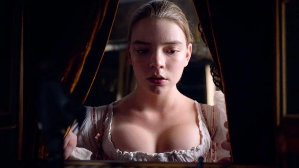 Naked Anya Taylor-Joy in The VVitch: A New-England Folktale < ANCENSORED