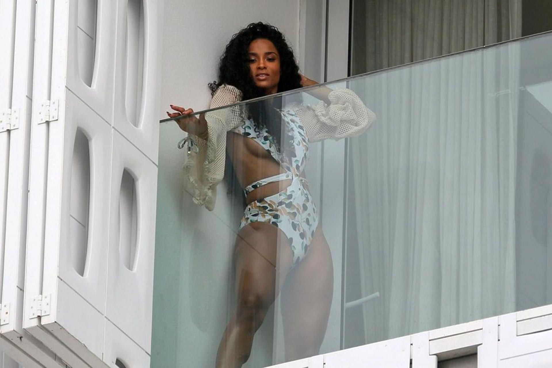 Ciara Sexy Underboobs On Her Hotel Balcony Scandal Planet