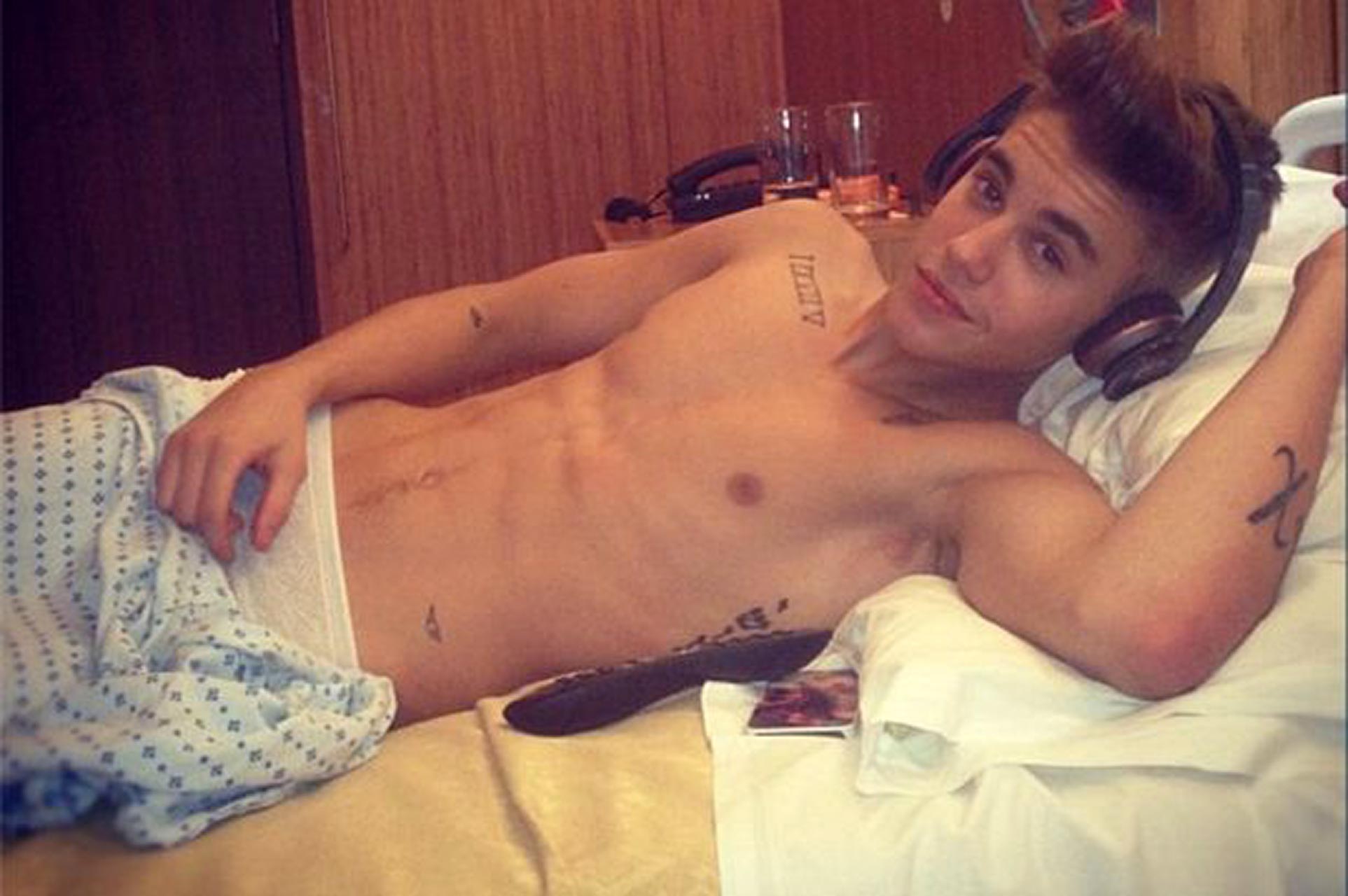 Justin nudes uncensored bieber Justin Bieber