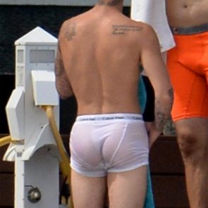 Justin Bieber naked photos: Bora Bora swimming pool dip 